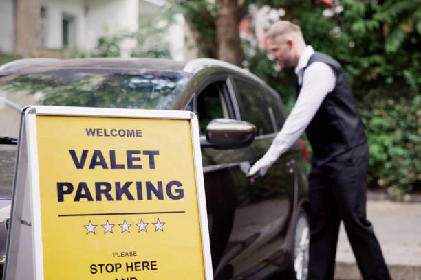 How to Become a Valet Driver